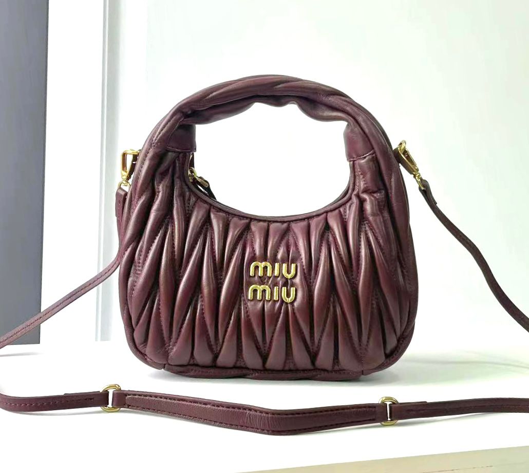 Miu Miu Wander matelass? nappa leather hobo mini-bag image 1