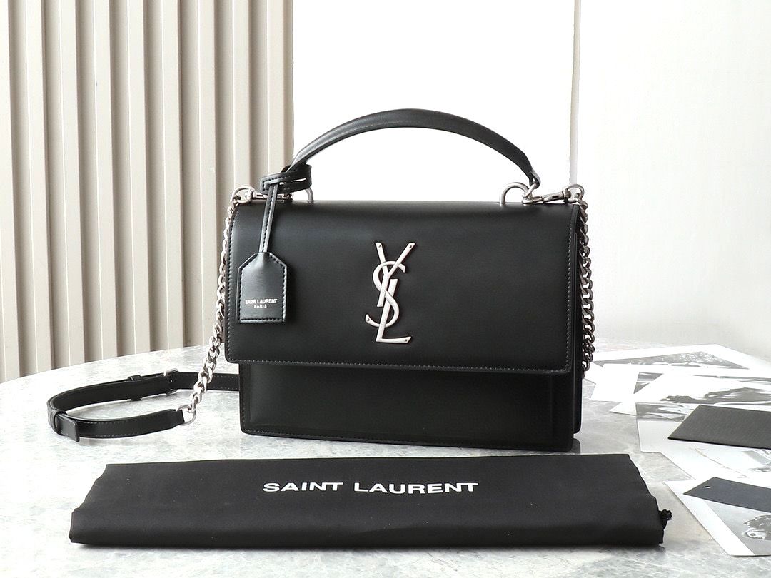 Saint Laurent Medium Sunset shoulder bag in black smooth leather. image 1