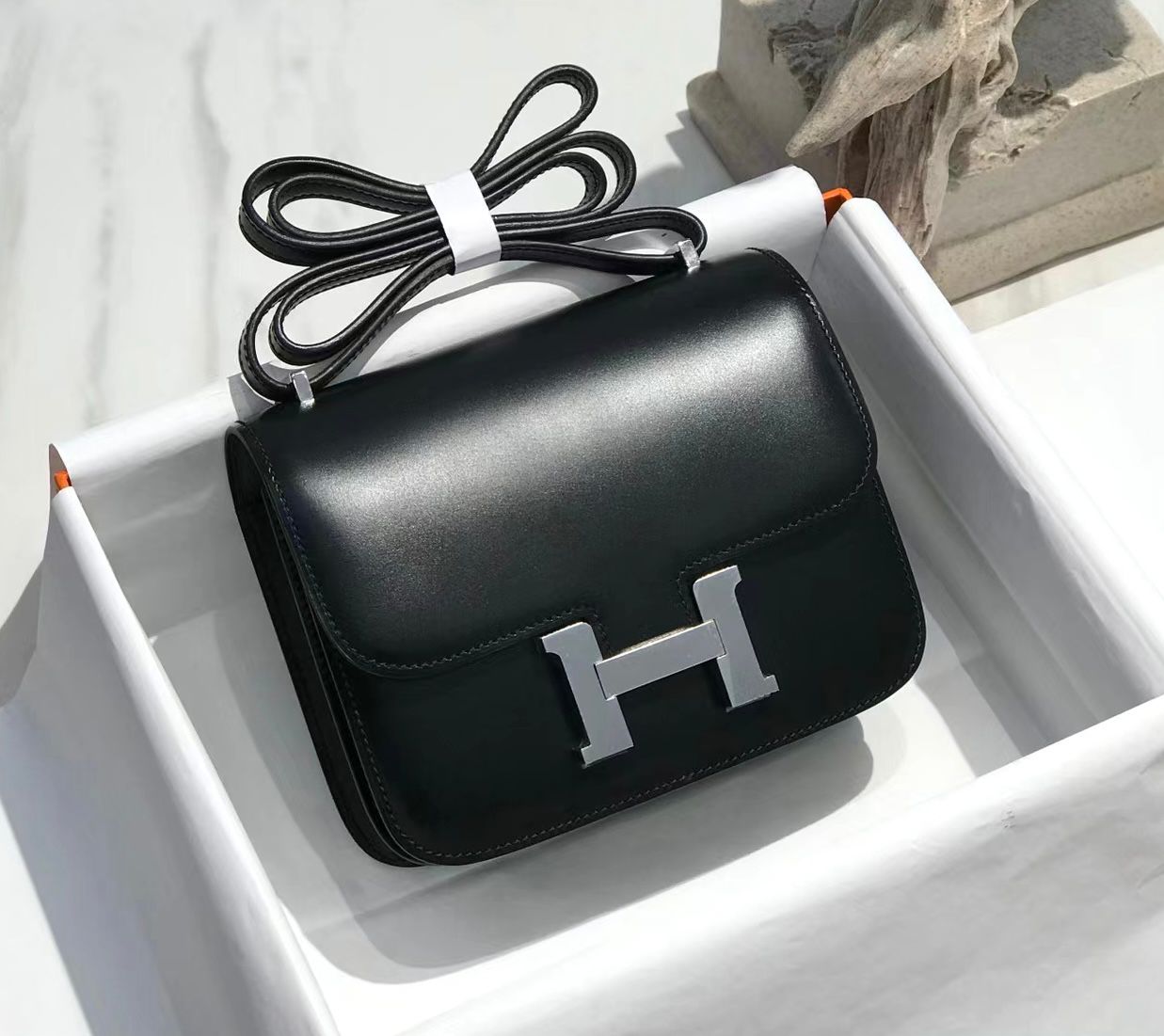 Herm?s Constance 18 mini bag in black box calfskin leather with palladium hardware. image 1