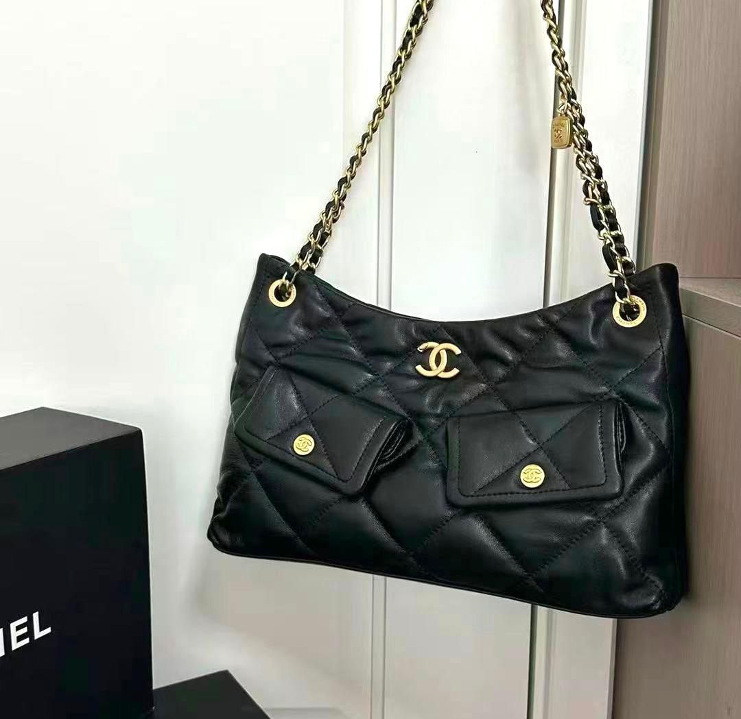 Chanel hobo bag in quilted lambskin leather with gold-tone metal hardware. image 1