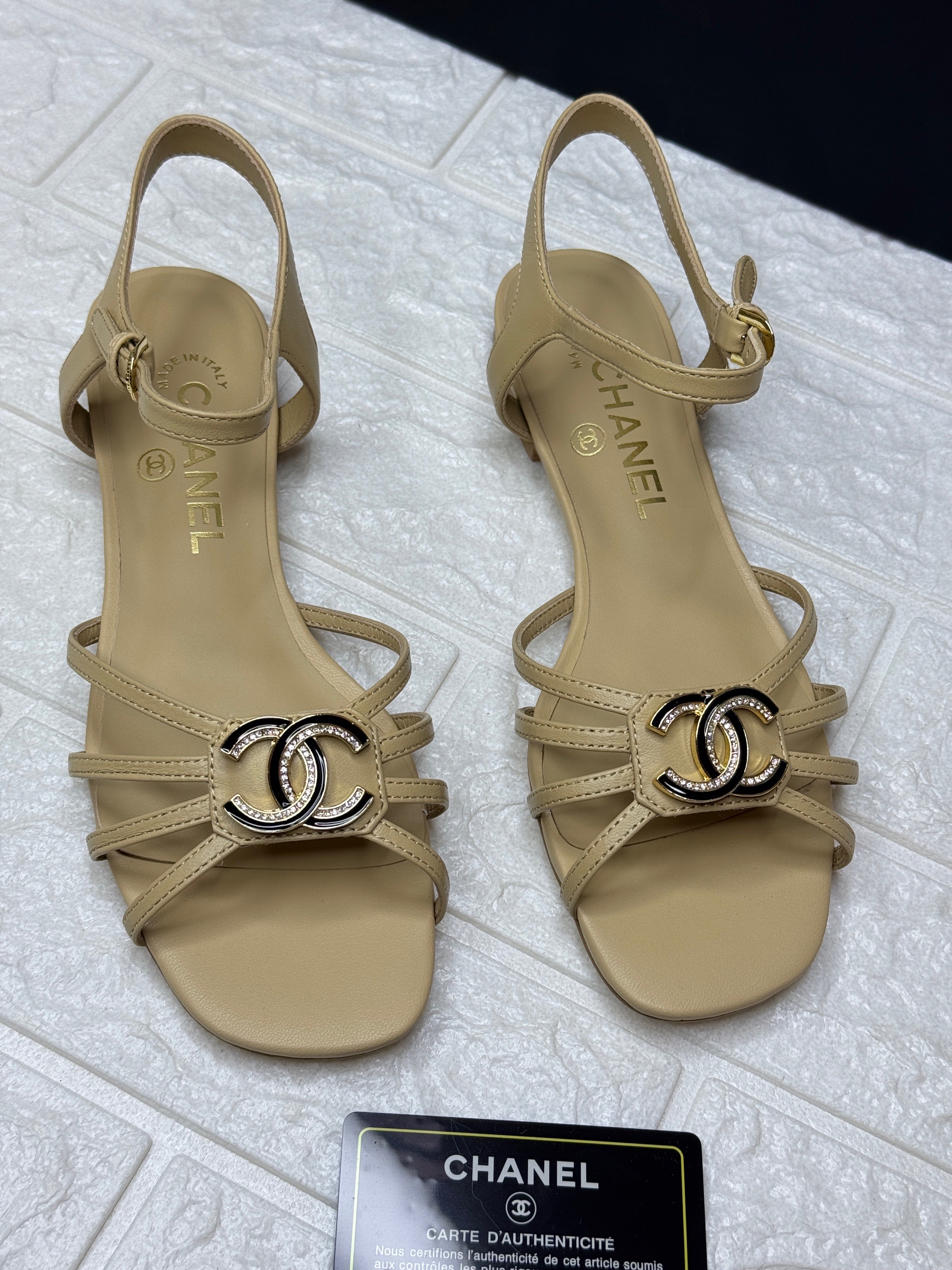 Chanel beige leather CC strappy sandals. image 1