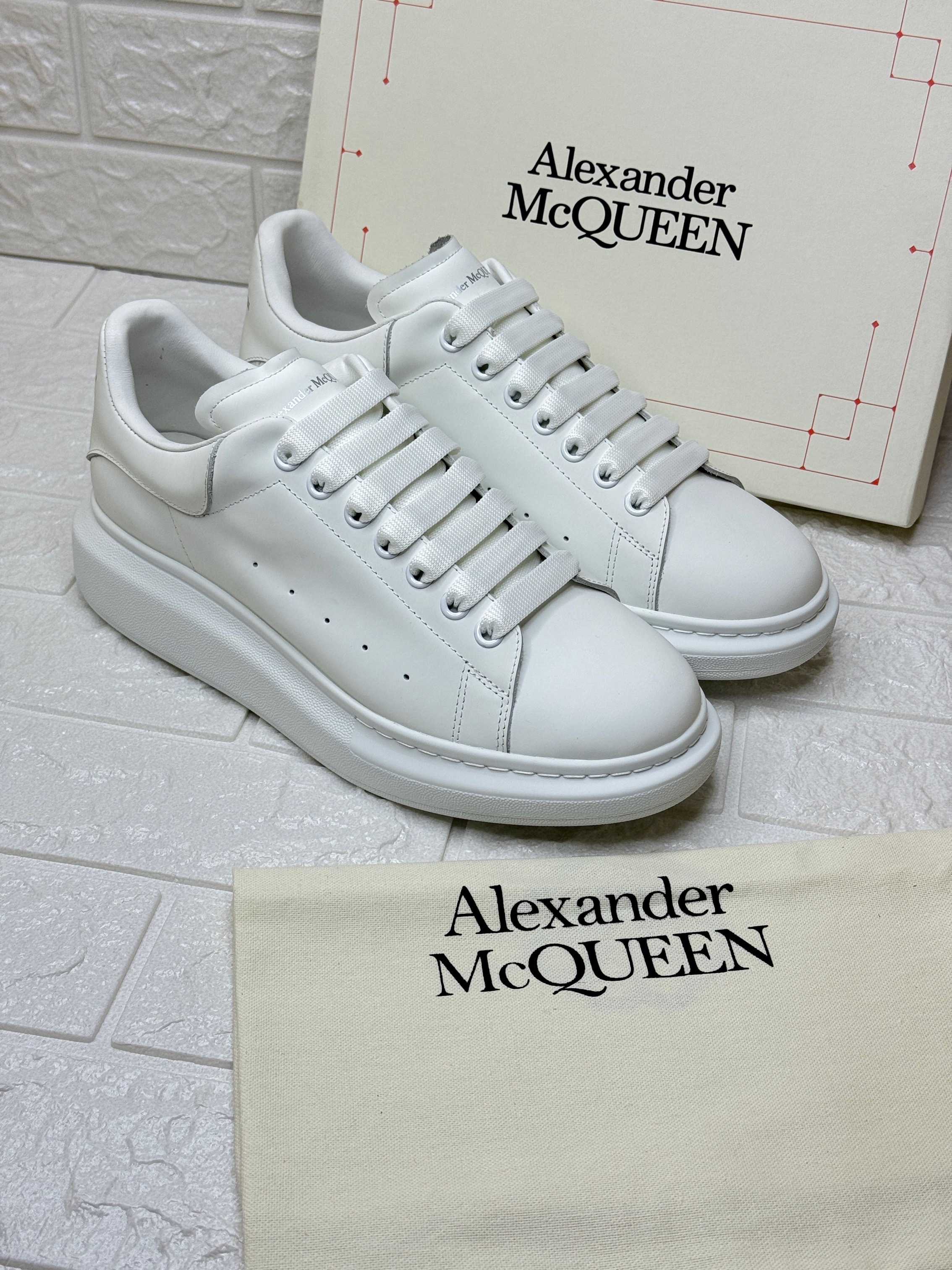 Alexander McQueen Oversized Sneaker in white smooth calf leather with a chunky rubber sole. image 1