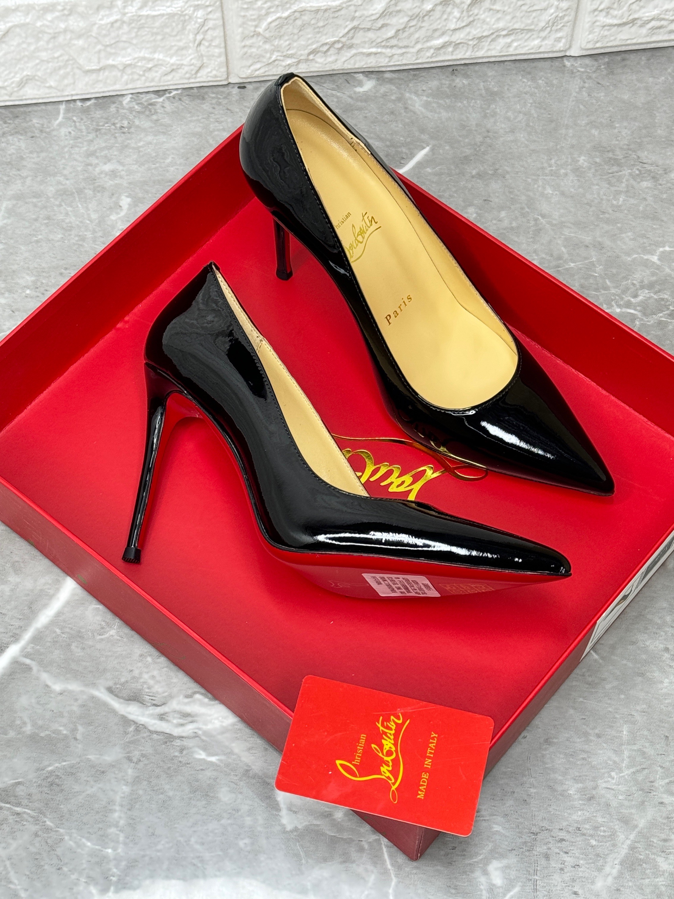 Christian Louboutin Kate 100 pump in black patent leather. image 1
