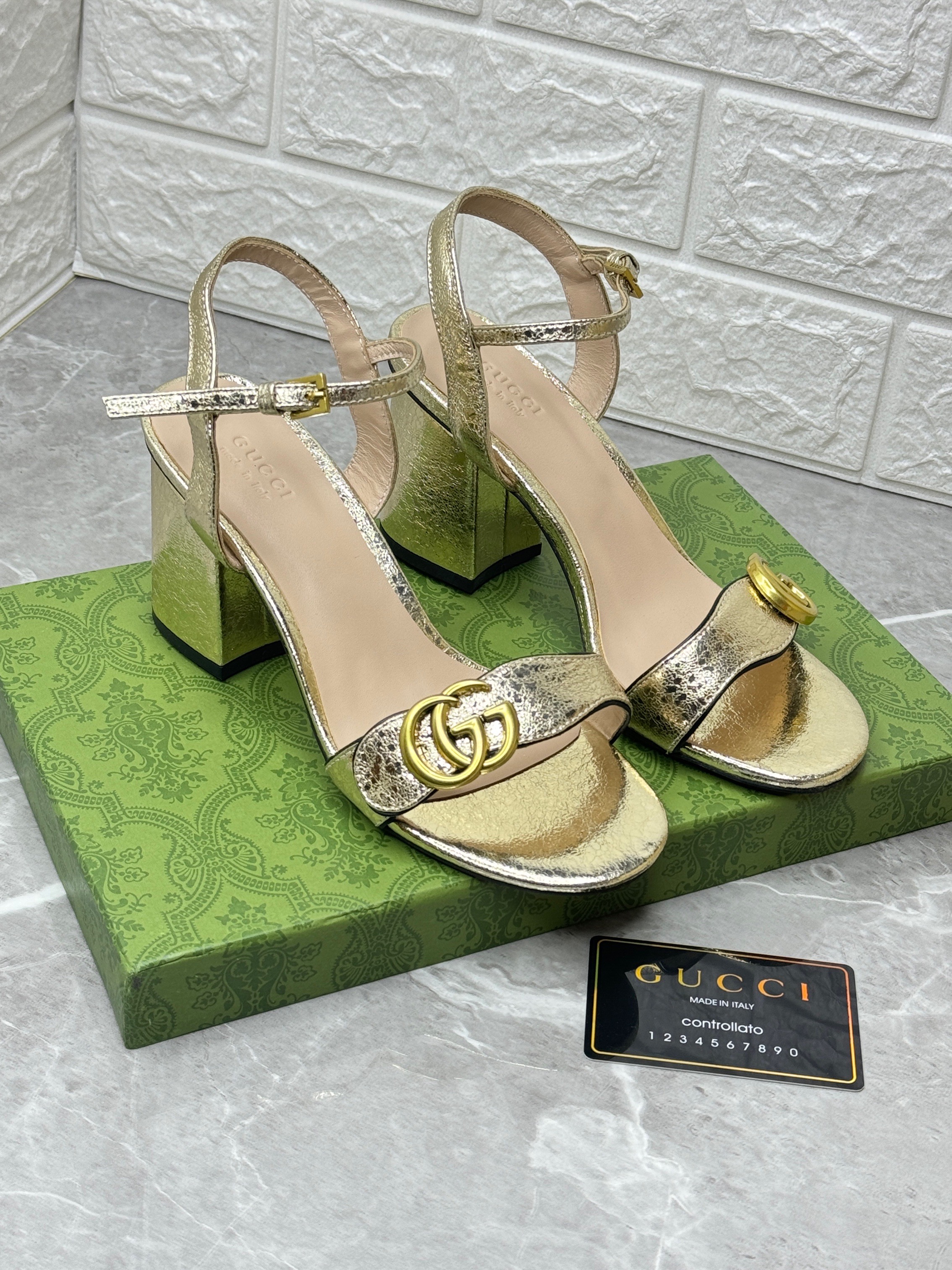 Gucci GG Marmont metallic laminate leather mid-heel sandal. image 1