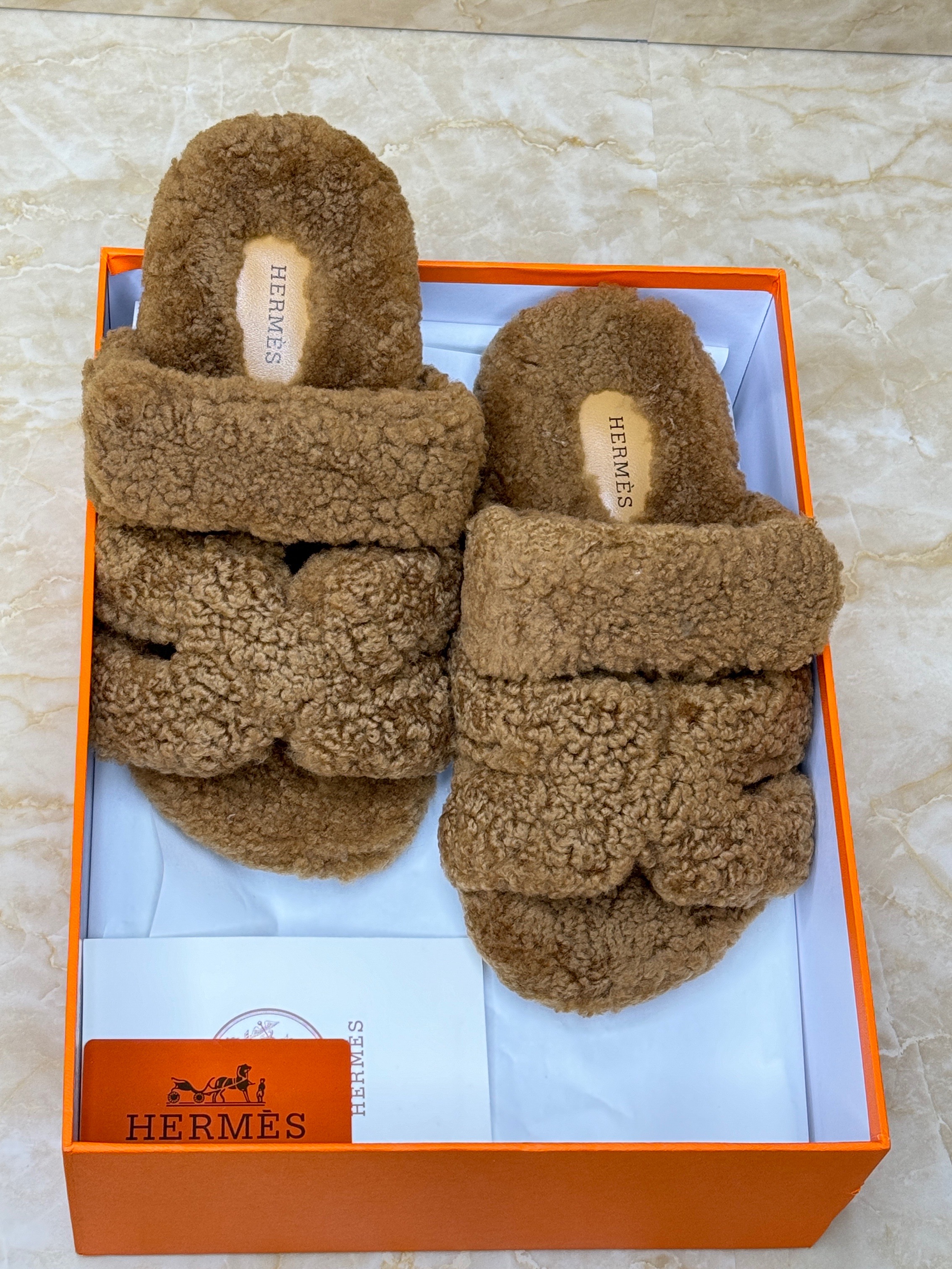Herm?s Chypre sandals in shearling material. image 1