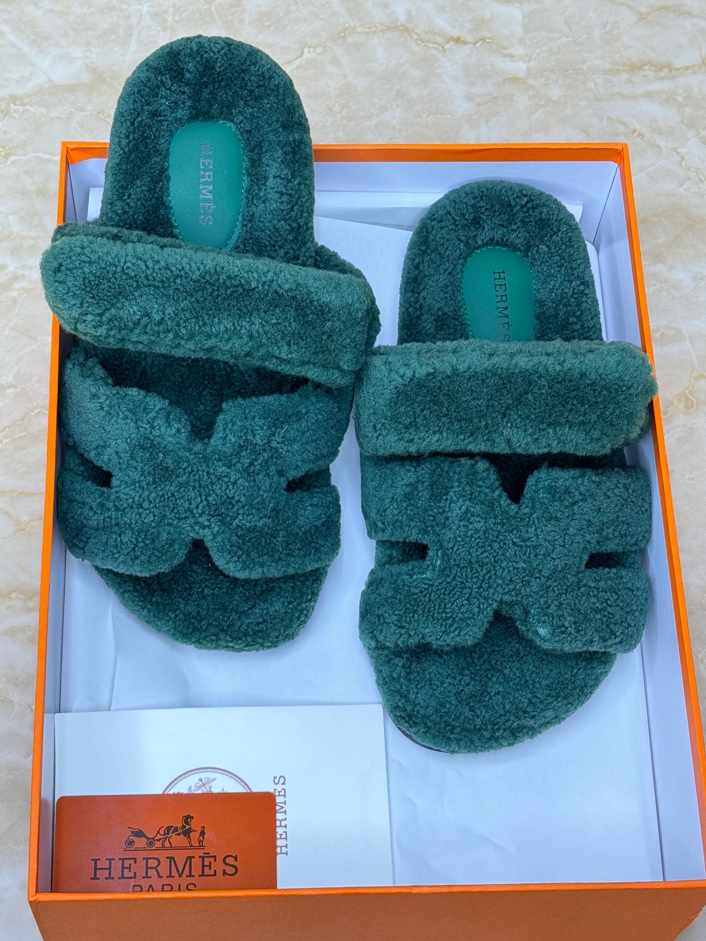 Herm?s Chypre shearling sandals. image 1